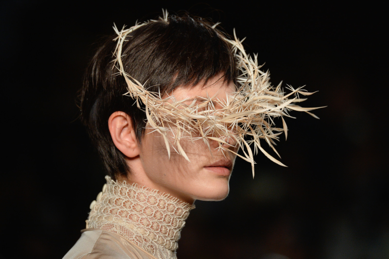 Illustration for article titled Some Cool Face Accessories From Paris Couture Week